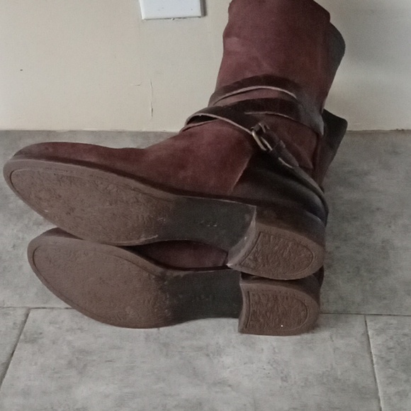 UGG boots size 7 women - Picture 5 of 6